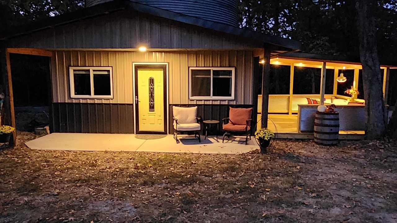 Photo of Others in Sullivan