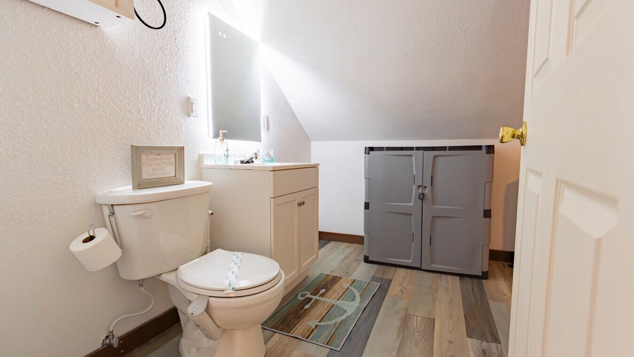 Photo of Bathroom in Kuttawa