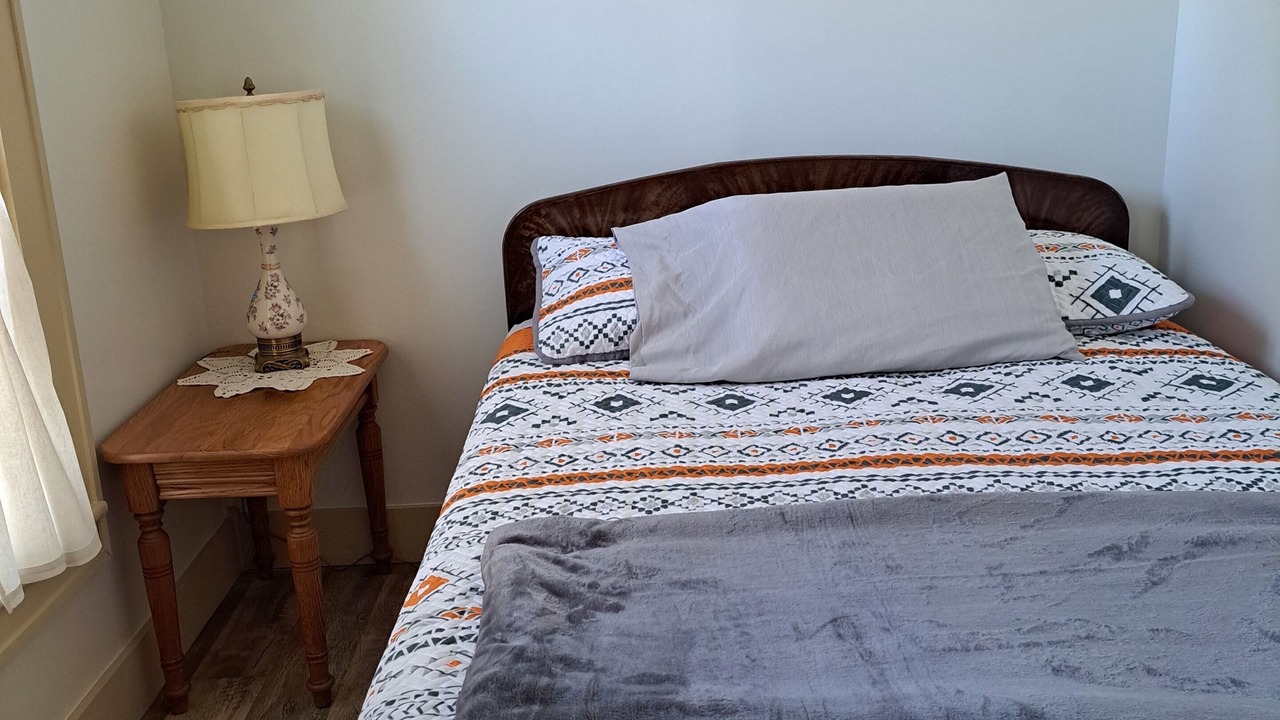 Photo of Bedroom in Shell Rock