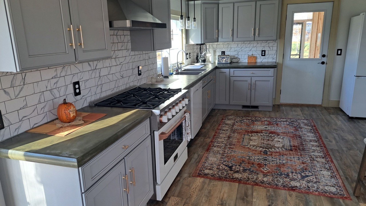 Photo of Kitchen in Shell Rock