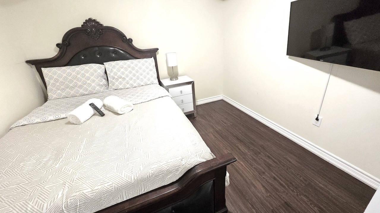 Photo of Bedroom in Innisfil
