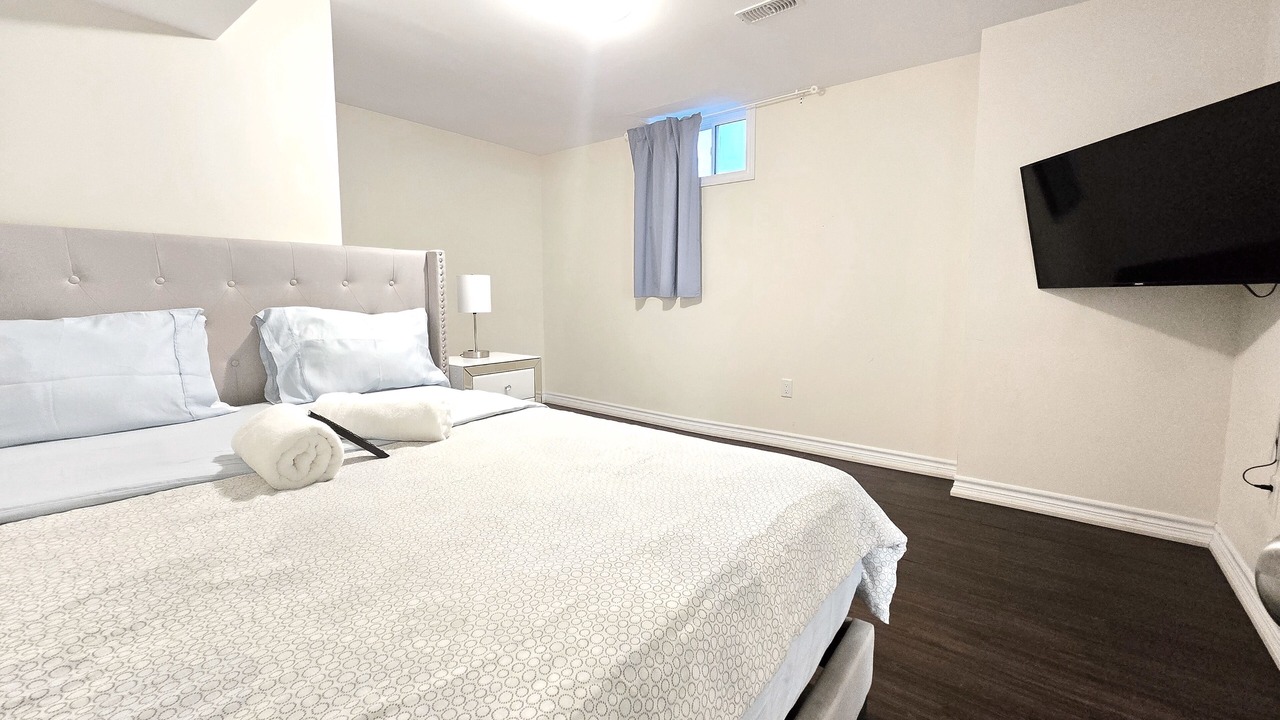 Photo of Bedroom in Innisfil