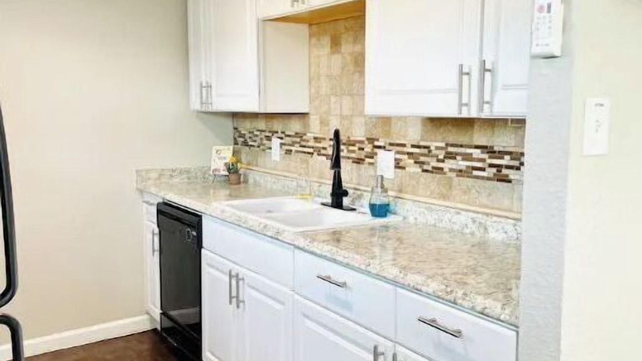 Photo of Kitchen in Carter Riverside
