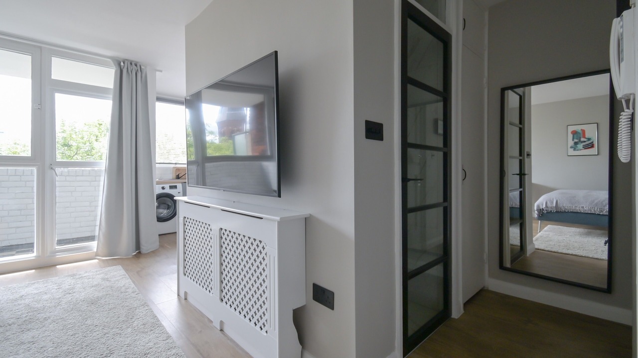 Photo of Others in Pimlico