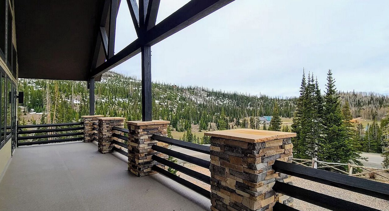 Photo of Patio Balcony in Brian Head