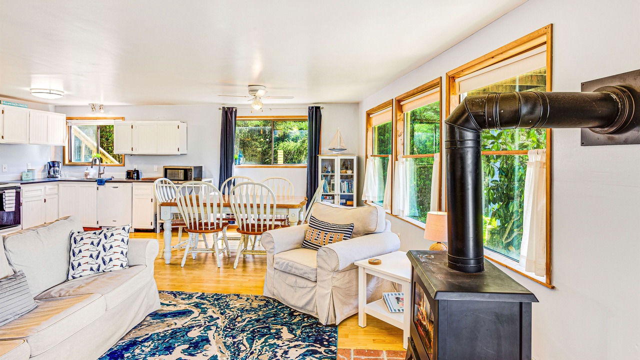 Photo of Livingroom in Copalis Beach