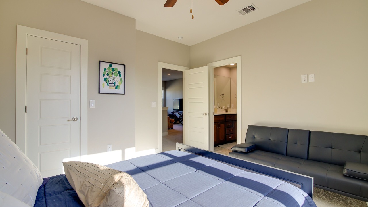 Photo of Bedroom in Waterford On Lake Travis