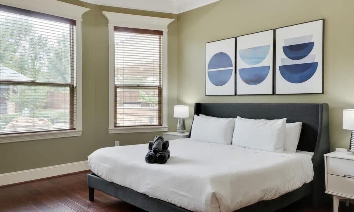 Photo of Bedroom in South Arlington
