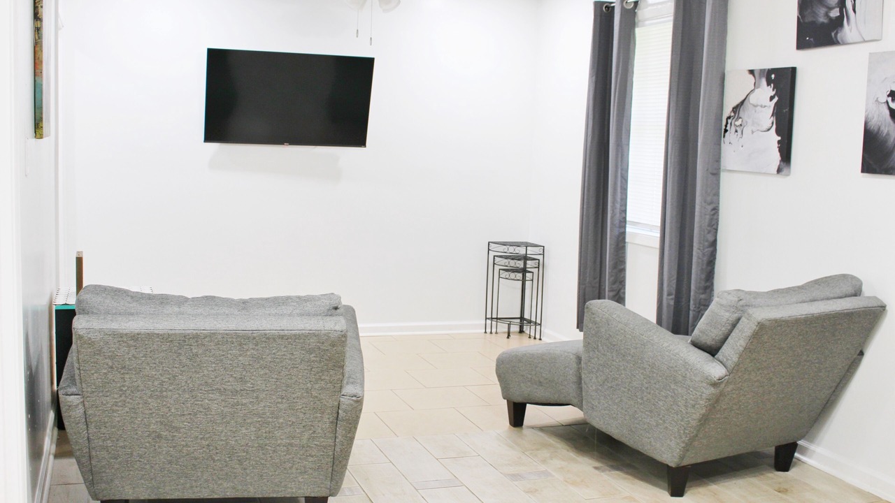 Photo of Livingroom in Sulphur