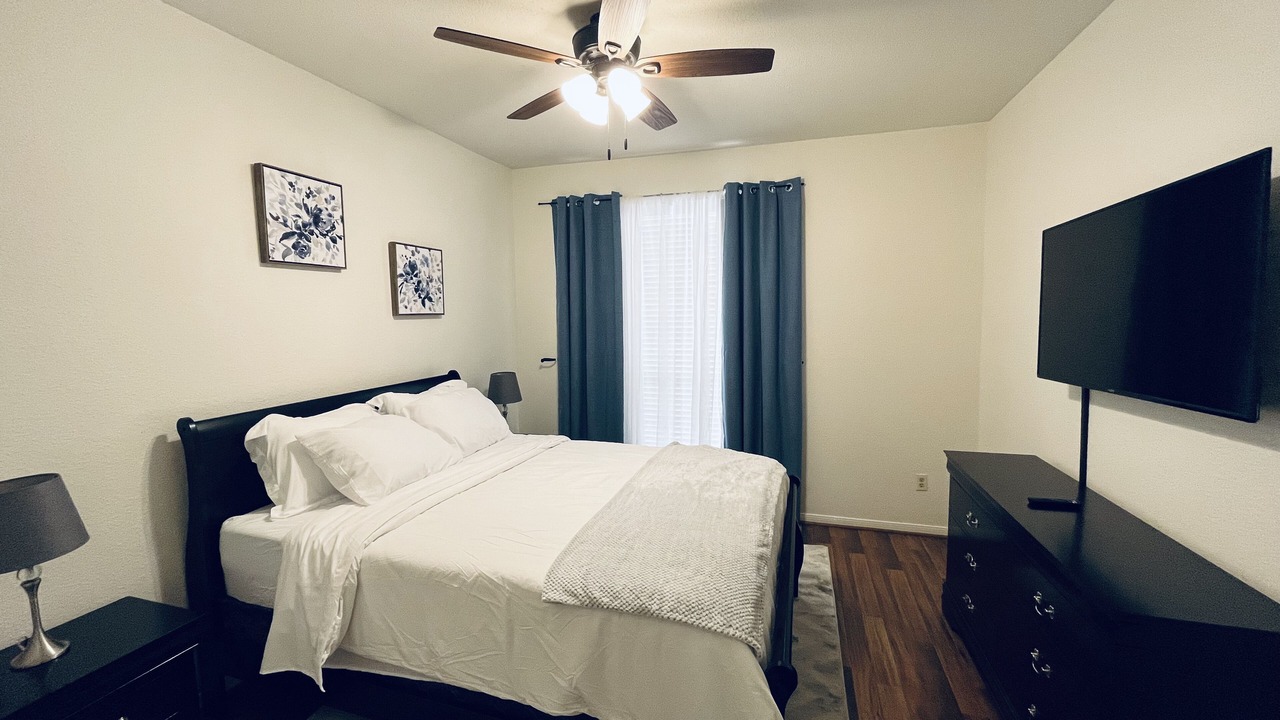 Photo of Bedroom in Astrodome