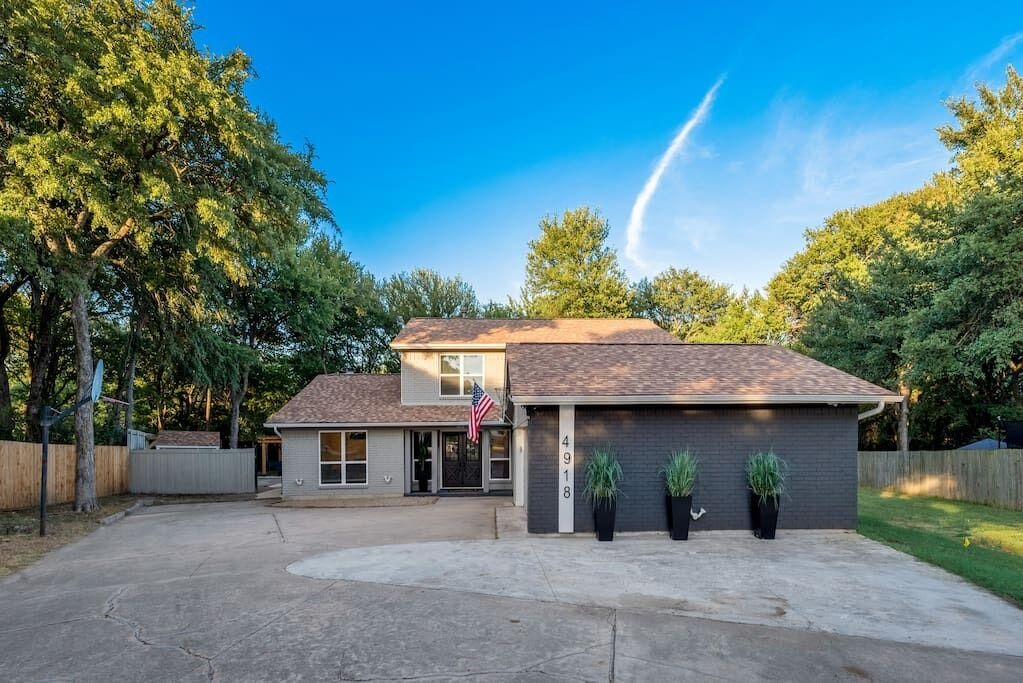 Photo of Outdoor in Flower Mound