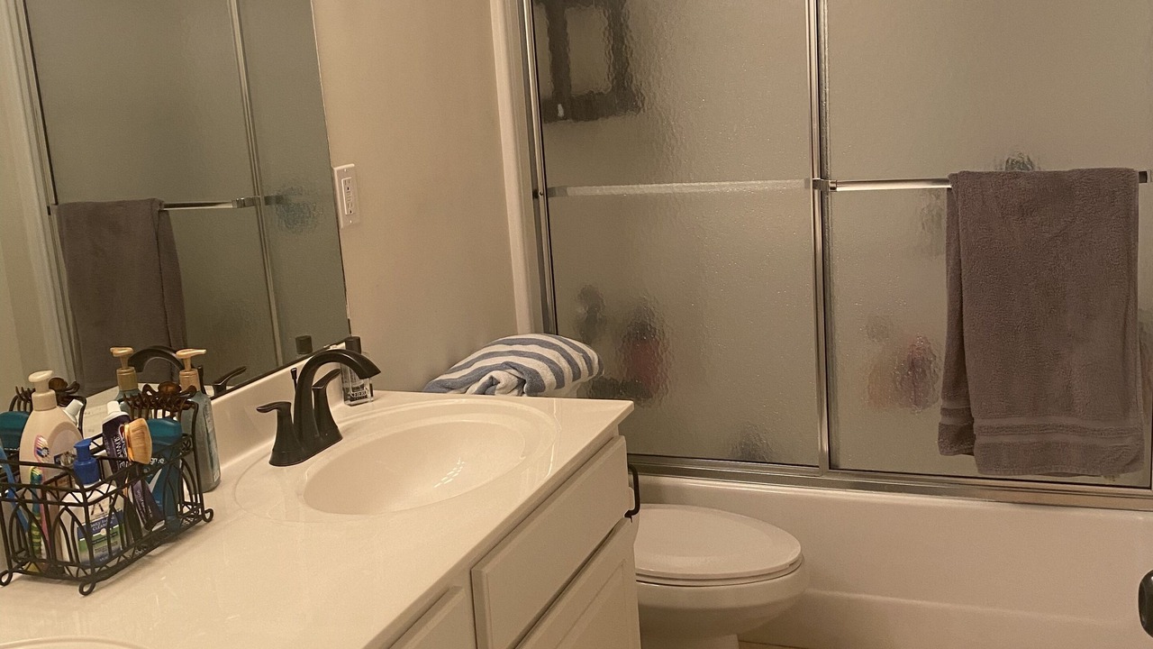 Photo of Bathroom in Lake of the Ozarks