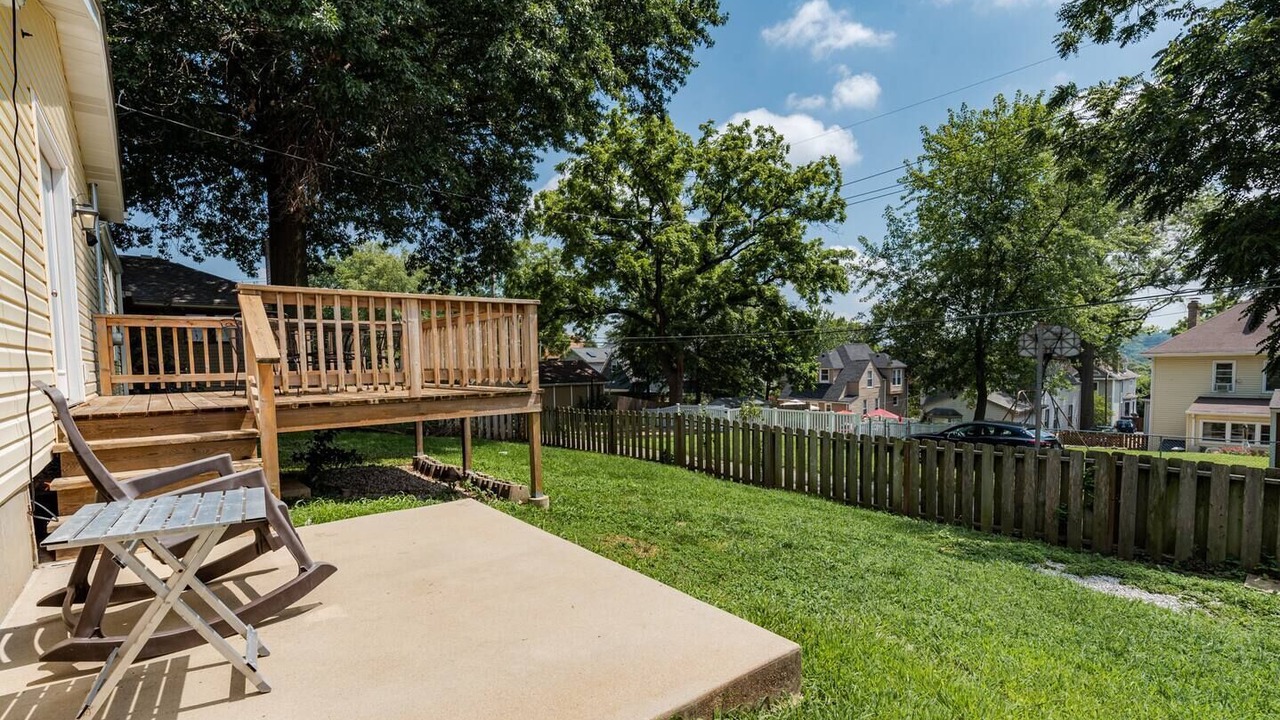 Photo of Others in Clayton-Tamm