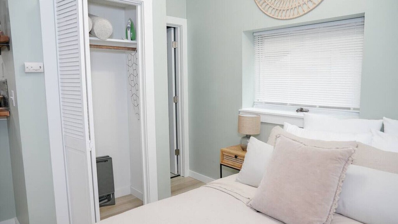 Photo of Bedroom in Lawrence