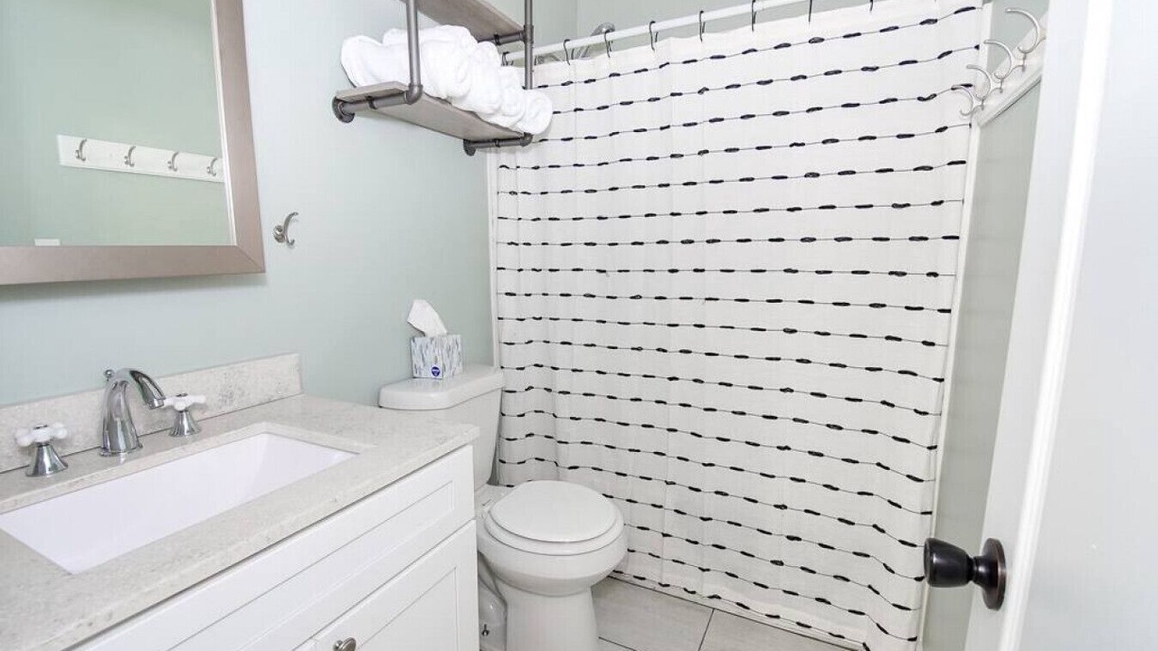 Photo of Bathroom in Lawrence