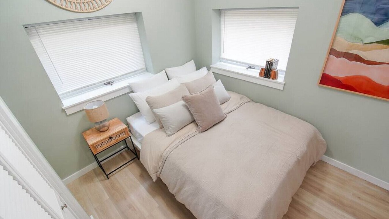 Photo of Bedroom in Lawrence