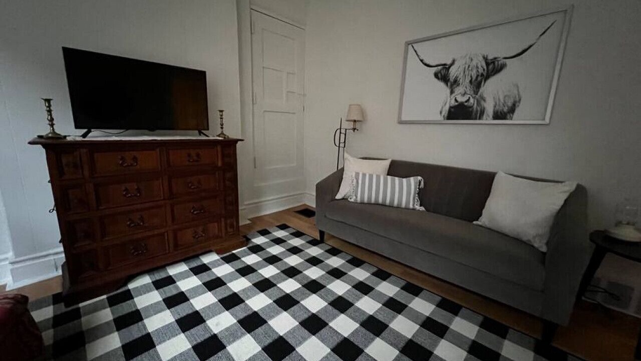 Photo of Livingroom in Old Louisville
