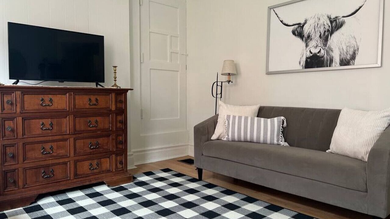 Photo of Livingroom in Old Louisville
