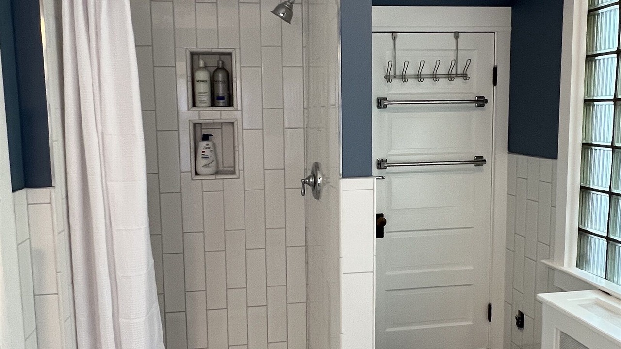 Photo of Bedroom in Oneonta