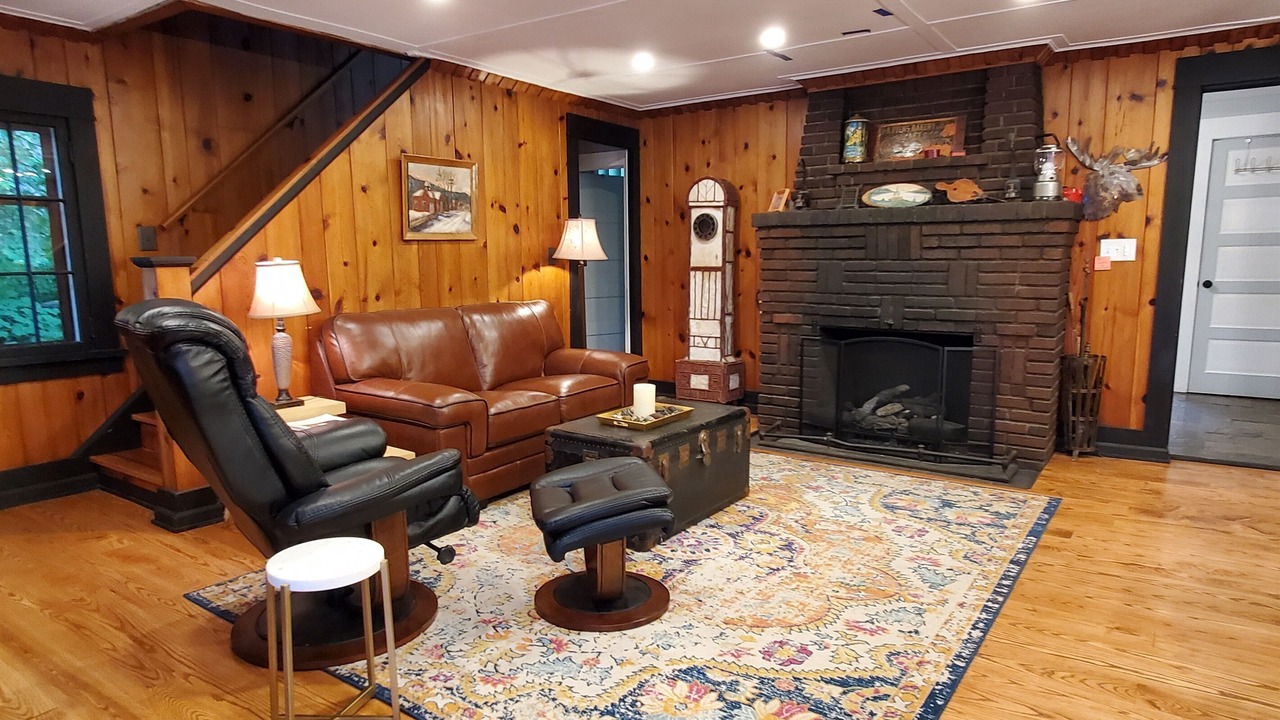 Photo of Livingroom in Oneonta