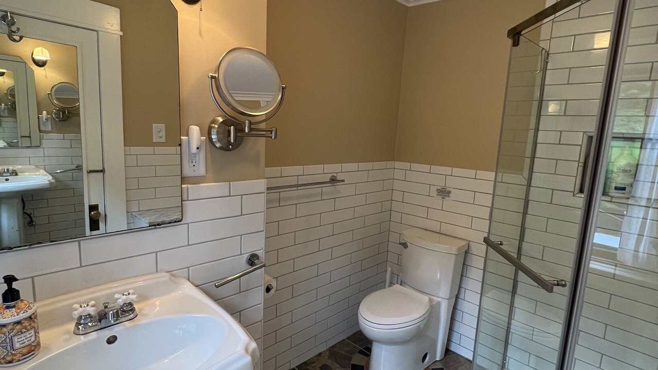 Photo of Bathroom in Oneonta