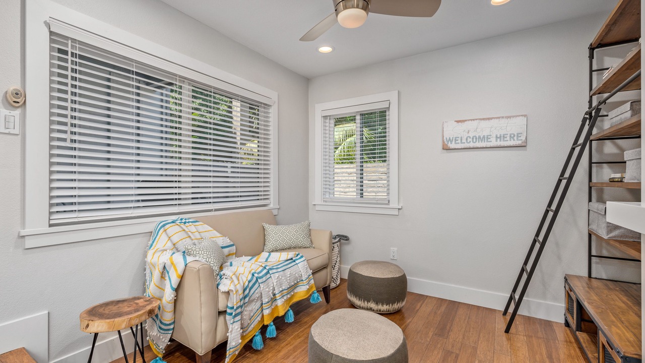 Photo of Livingroom in Huntington Harbour