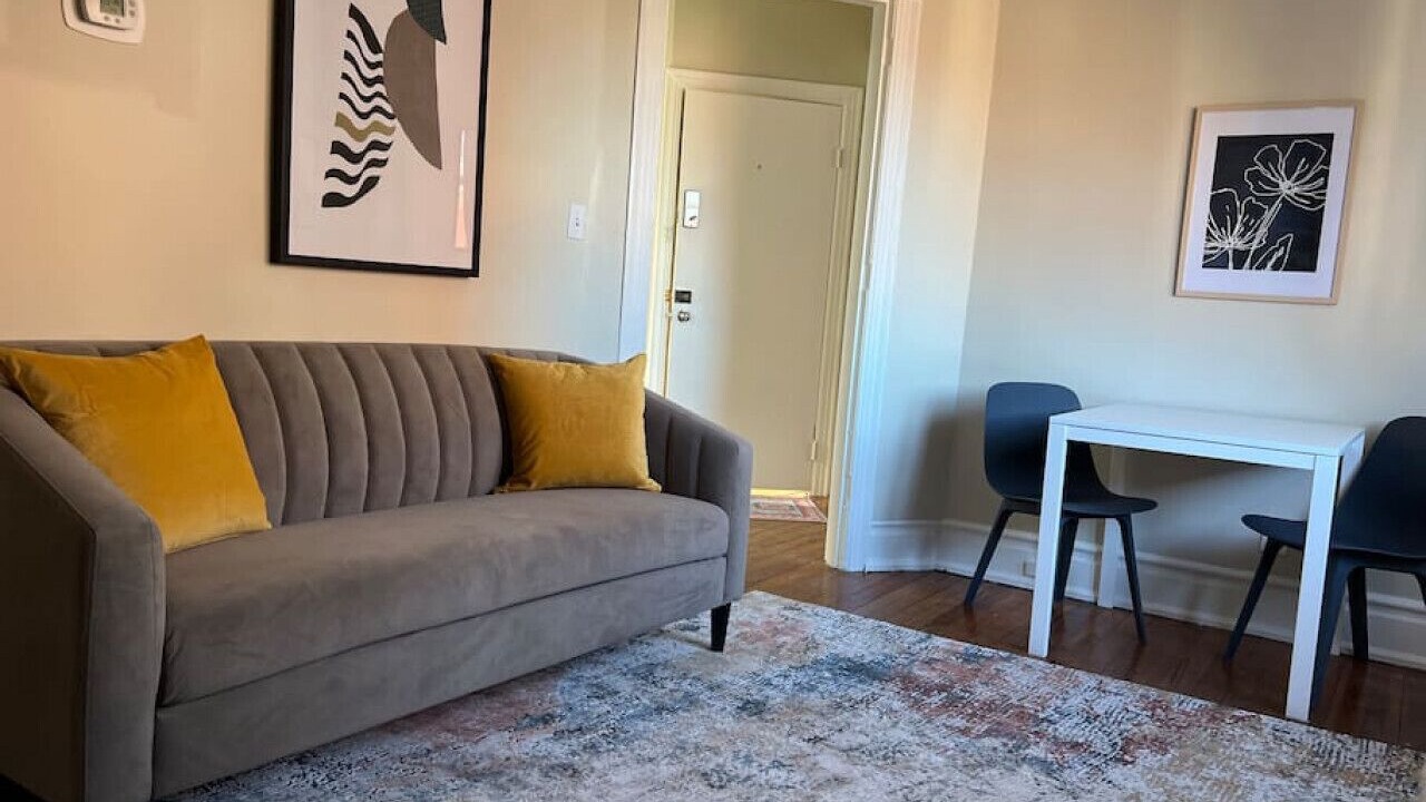 Photo of Livingroom in Old Louisville