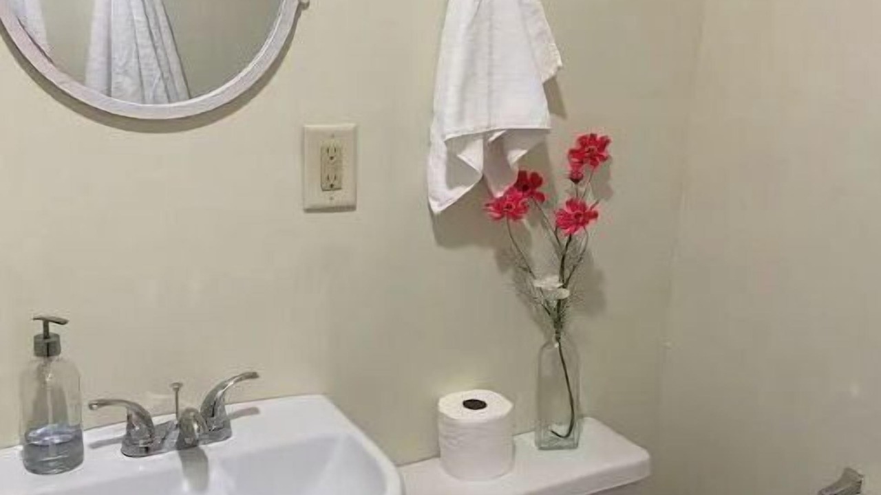 Photo of Bathroom in Nauvoo