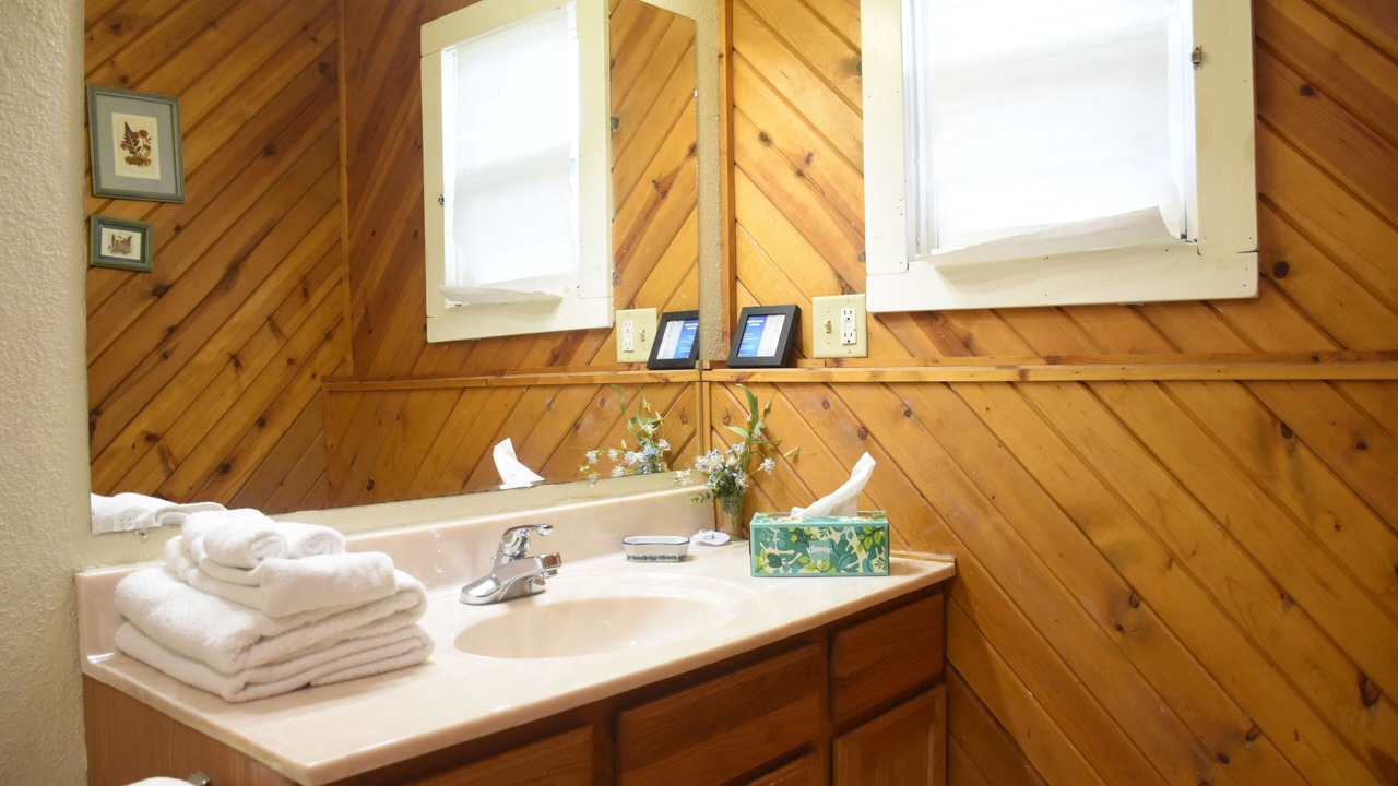 Photo of Bathroom in Nauvoo
