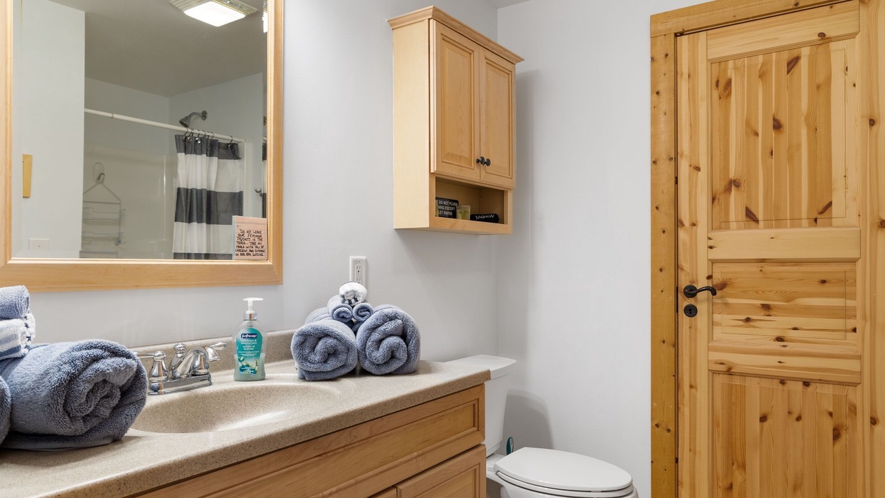 Photo of Bathroom in Serenity Bay
