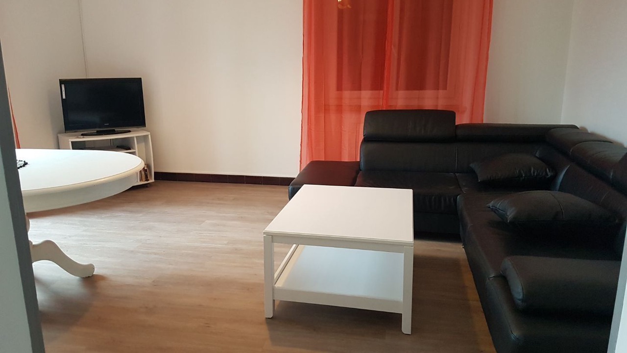 Photo of Livingroom in Saint-Hilaire