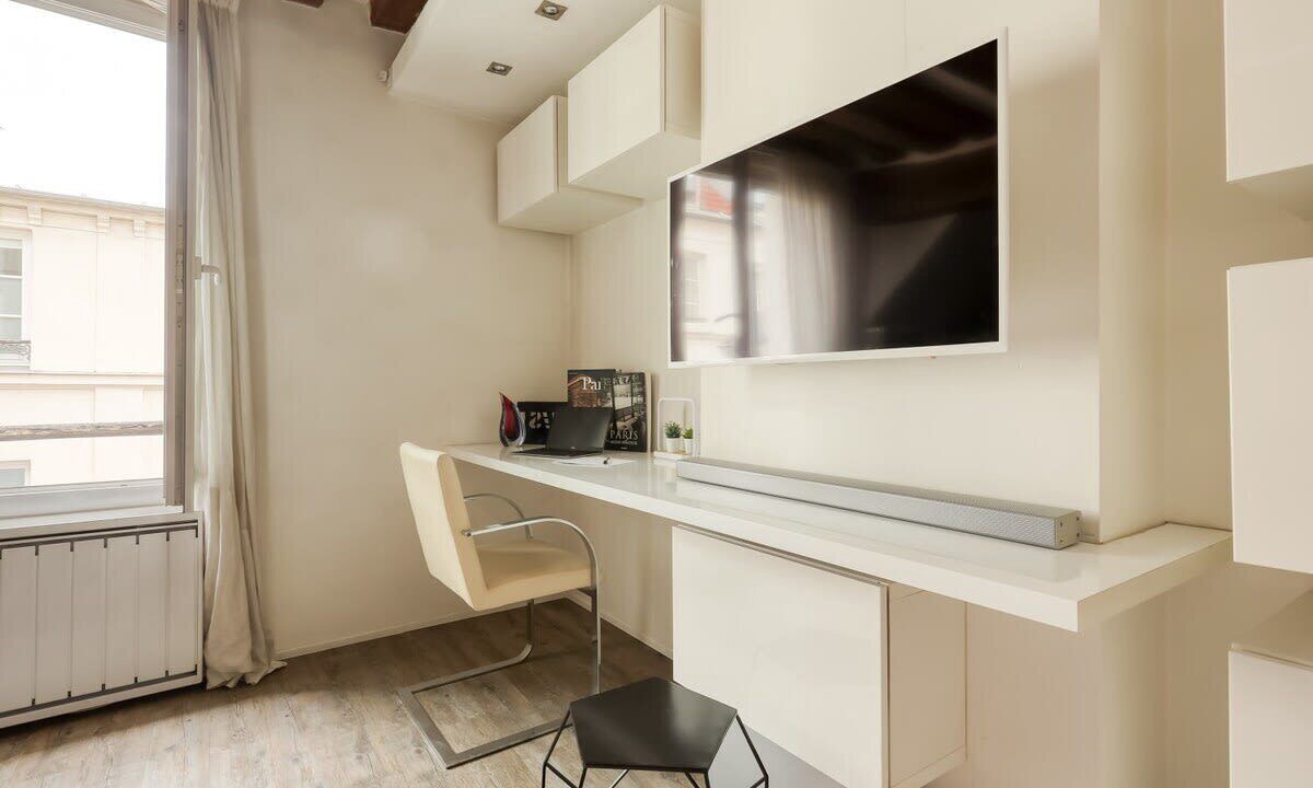 Photo of Bedroom in 6th Arrondissement