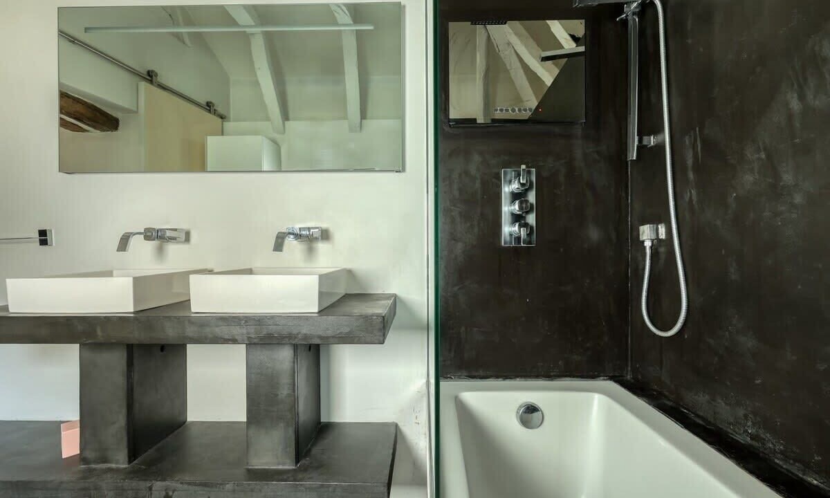 Photo of Bathroom in 6th Arrondissement