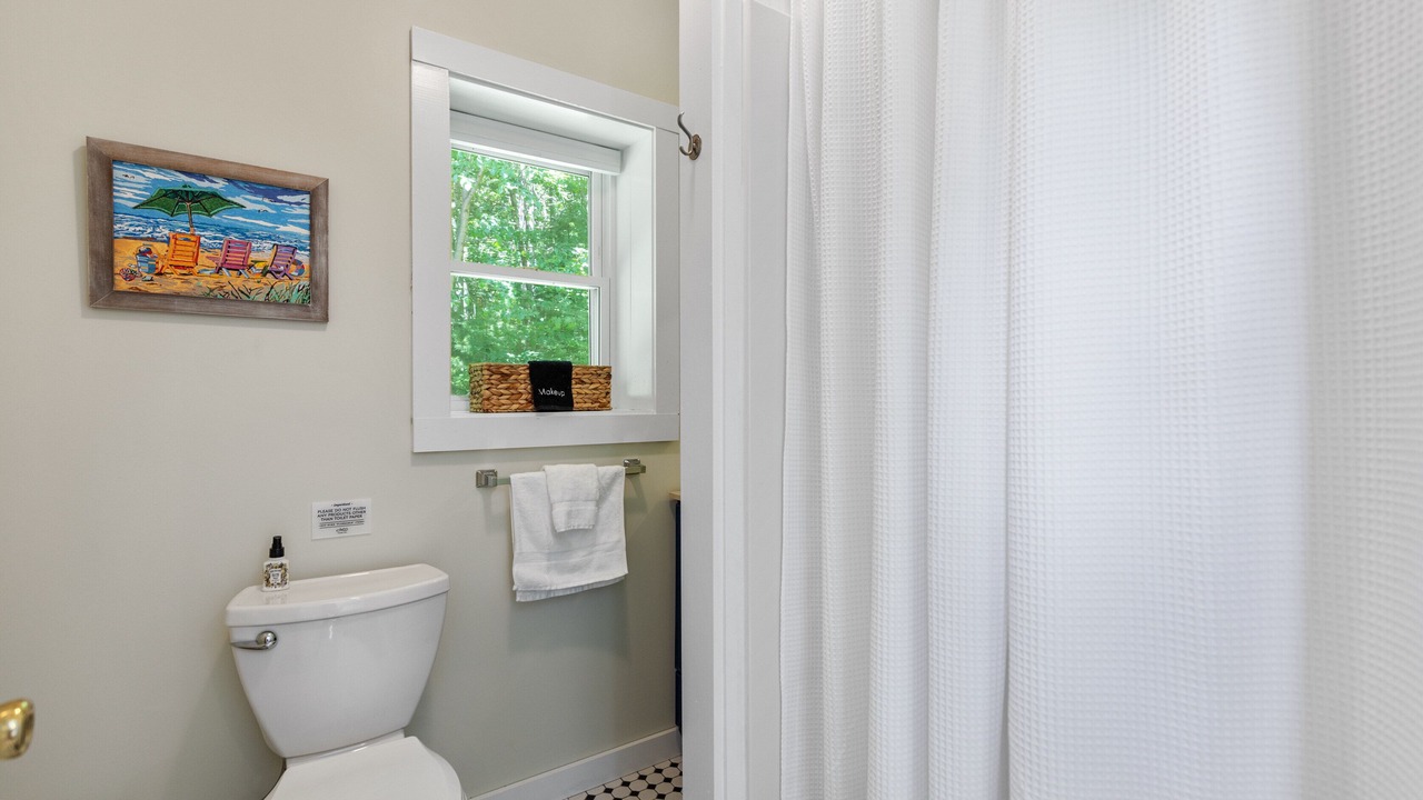 Photo of Bathroom in Cape Neddick