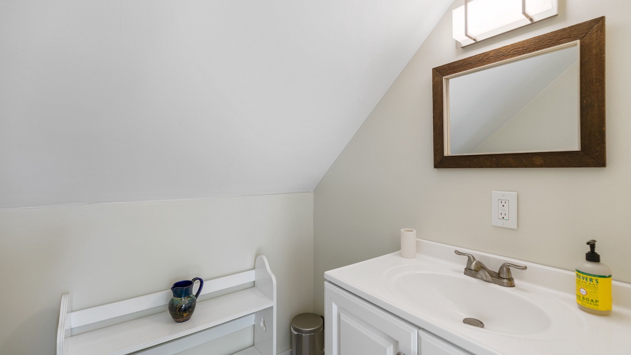 Photo of Bathroom in Cape Neddick