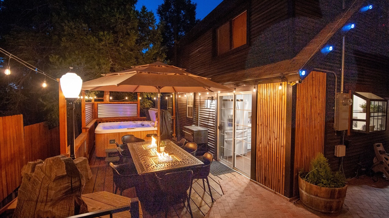 Photo of Patio Balcony in Twin Peaks