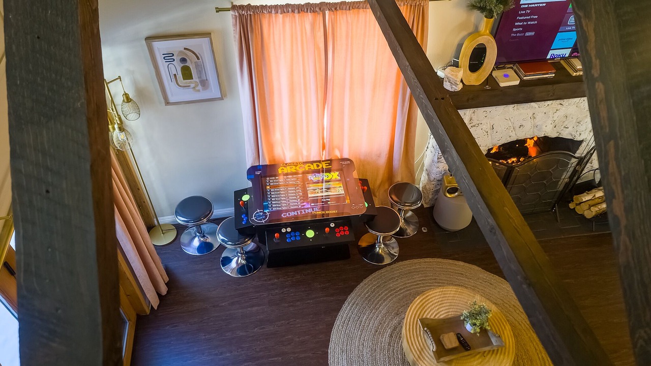 Photo of Bedroom in Twin Peaks