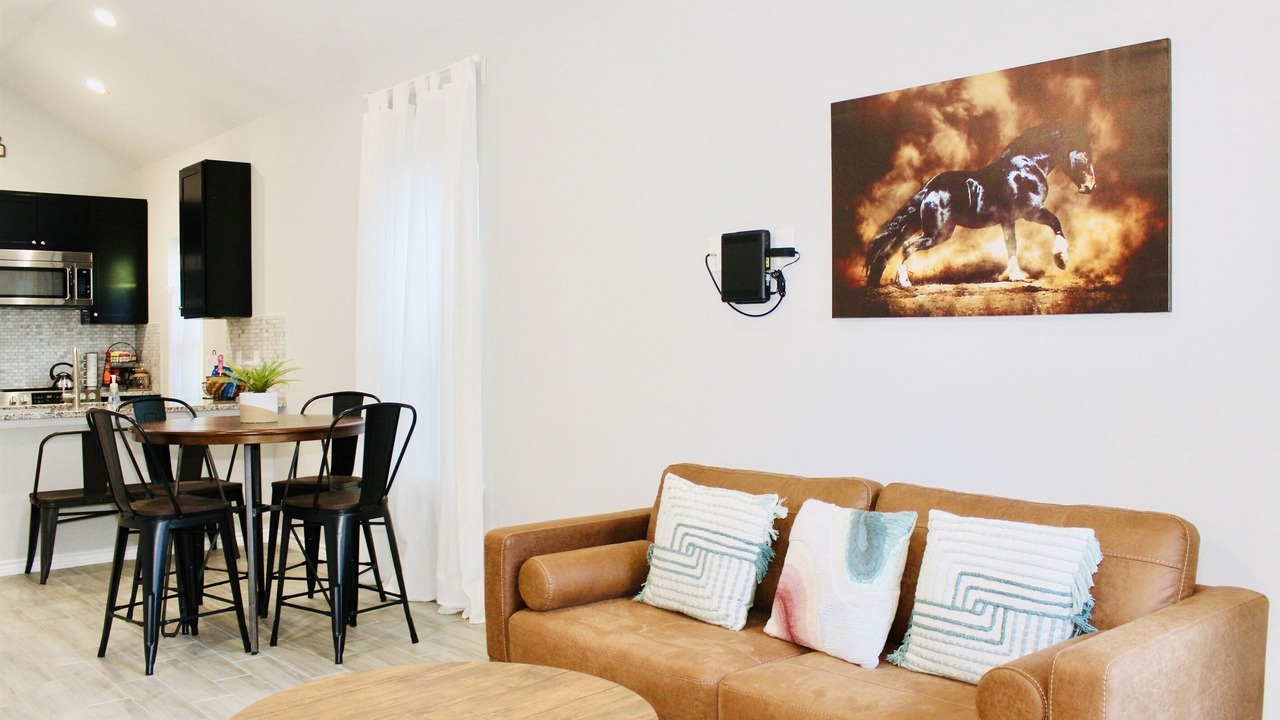 Photo of Livingroom in Montgomery