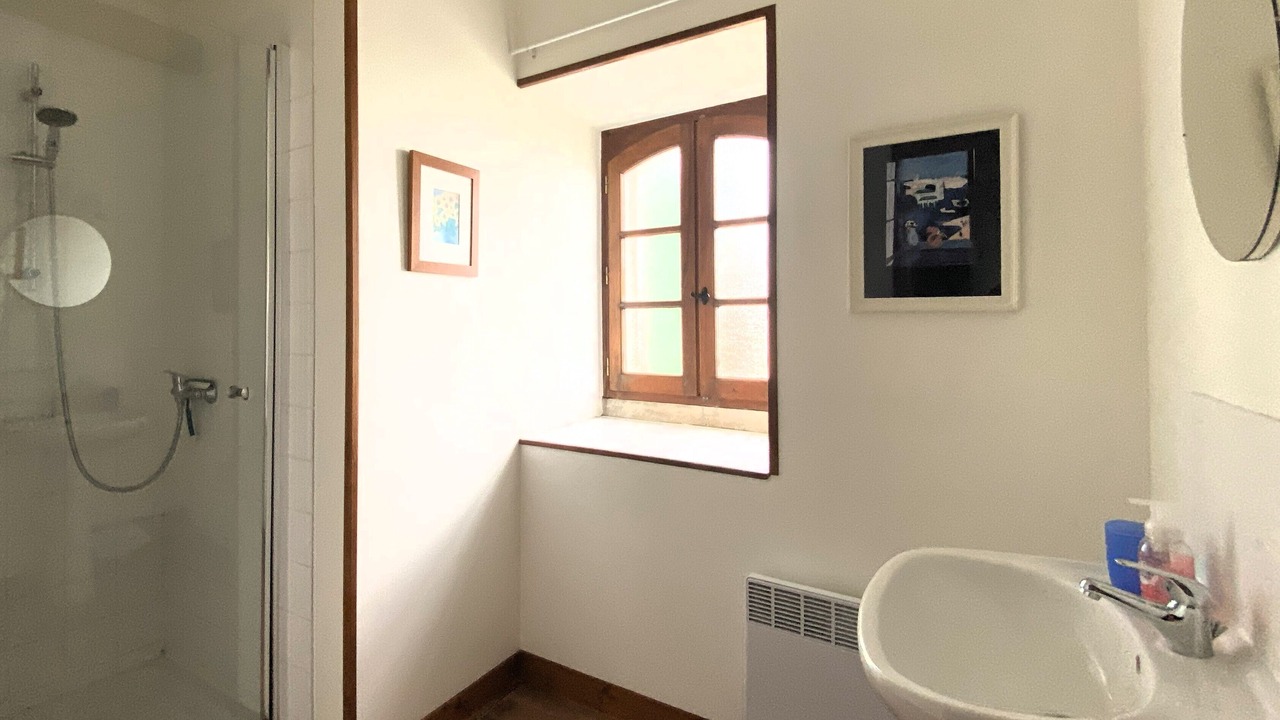 Photo of Bathroom in Ronsenac