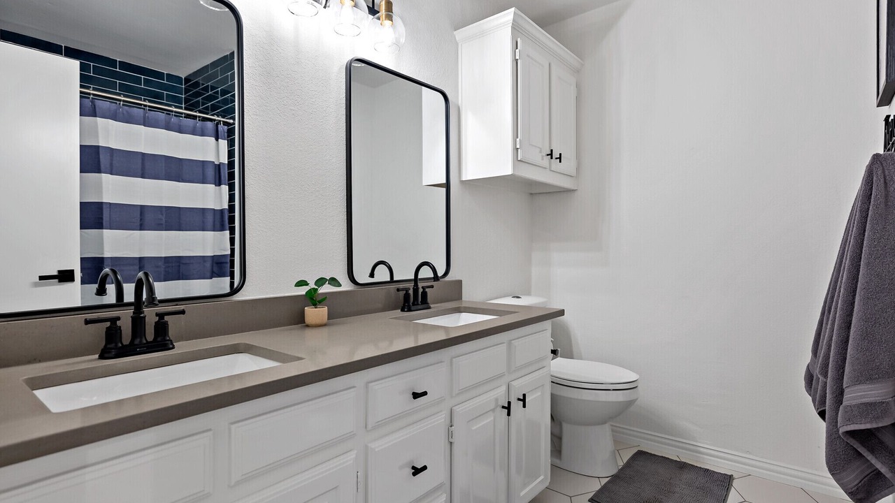 Photo of Bathroom in Frisco
