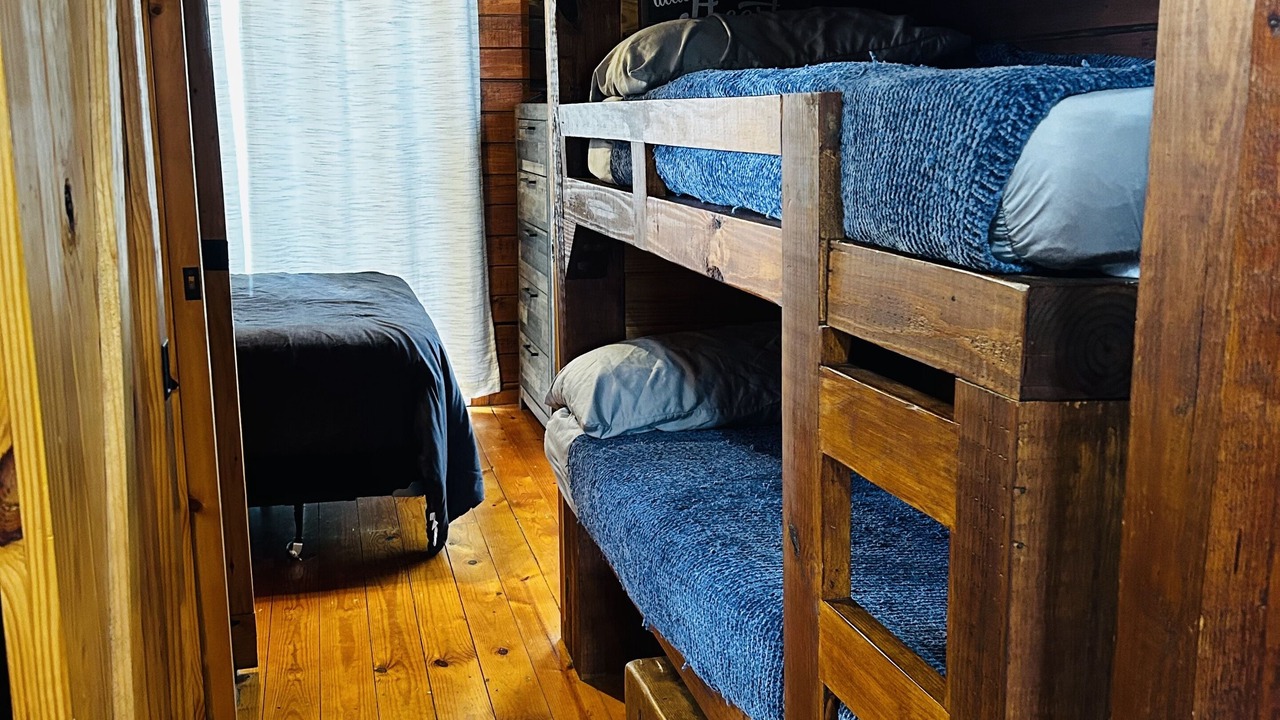 Photo of Bedroom in Mount Vernon