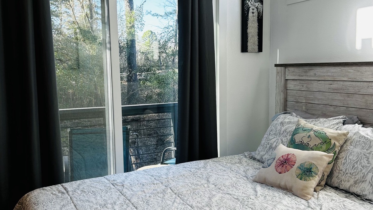 Photo of Bedroom in Mount Vernon