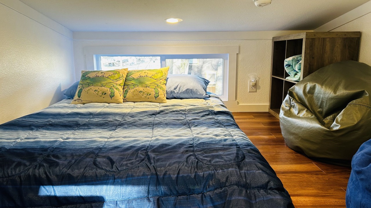 Photo of Bedroom in Mount Vernon