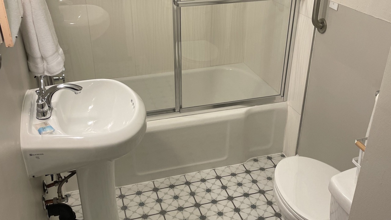 Photo of Bathroom in Corvallis