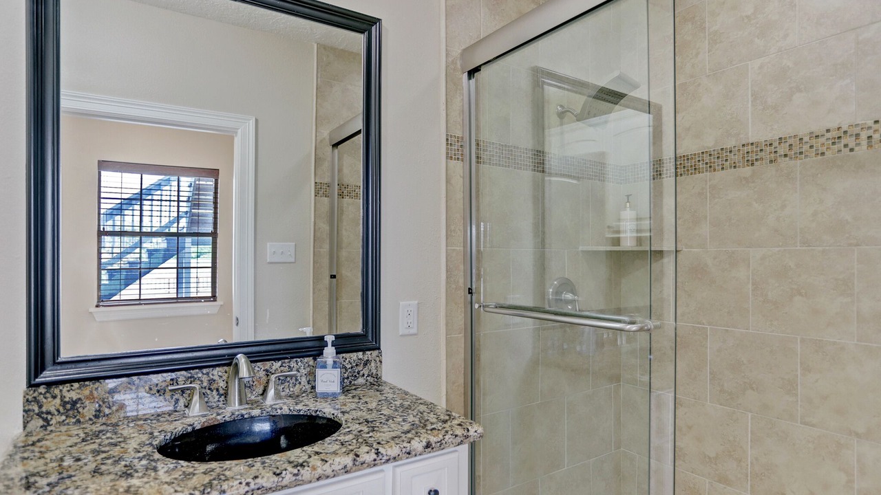 Photo of Bathroom in Willis
