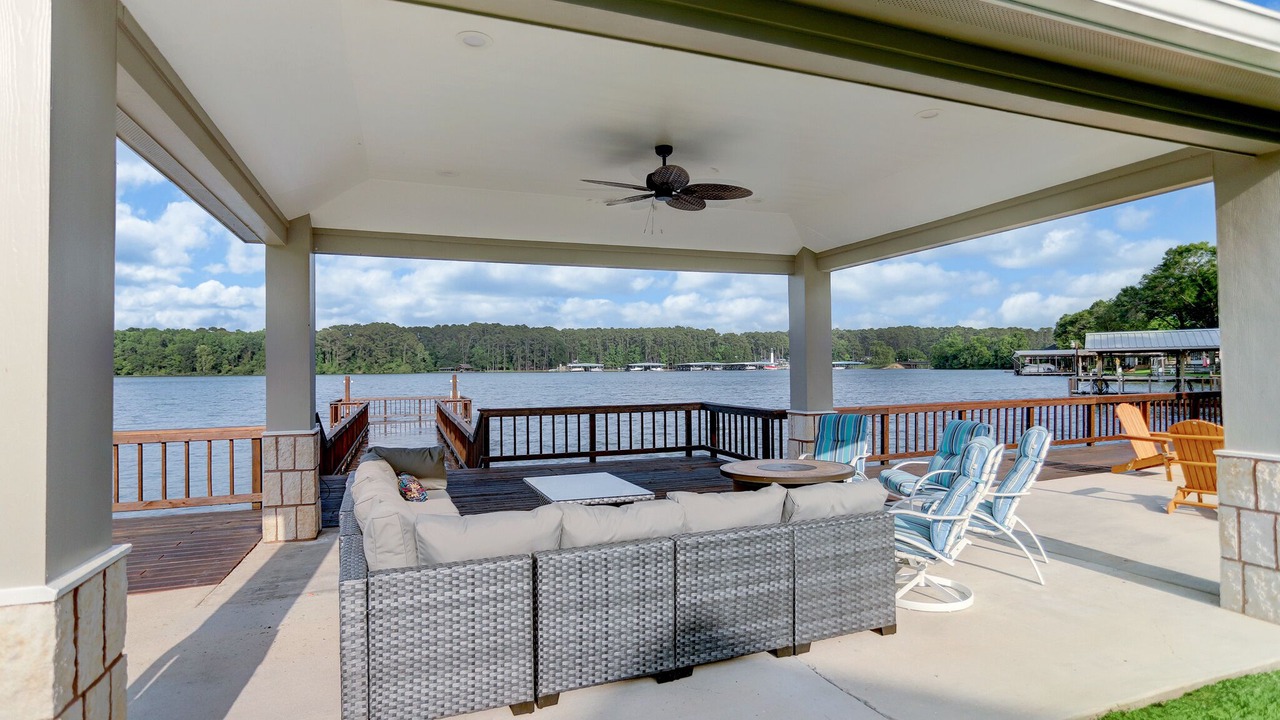Photo of Patio Balcony in Willis