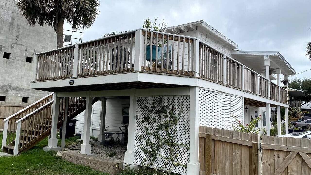 Photo of Outdoor in Neptune Beach