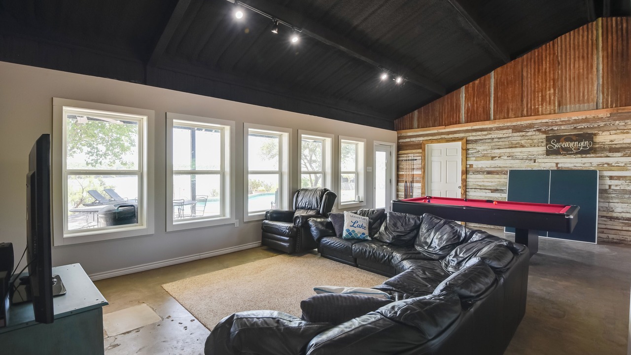 Photo of Livingroom in Palo Pinto