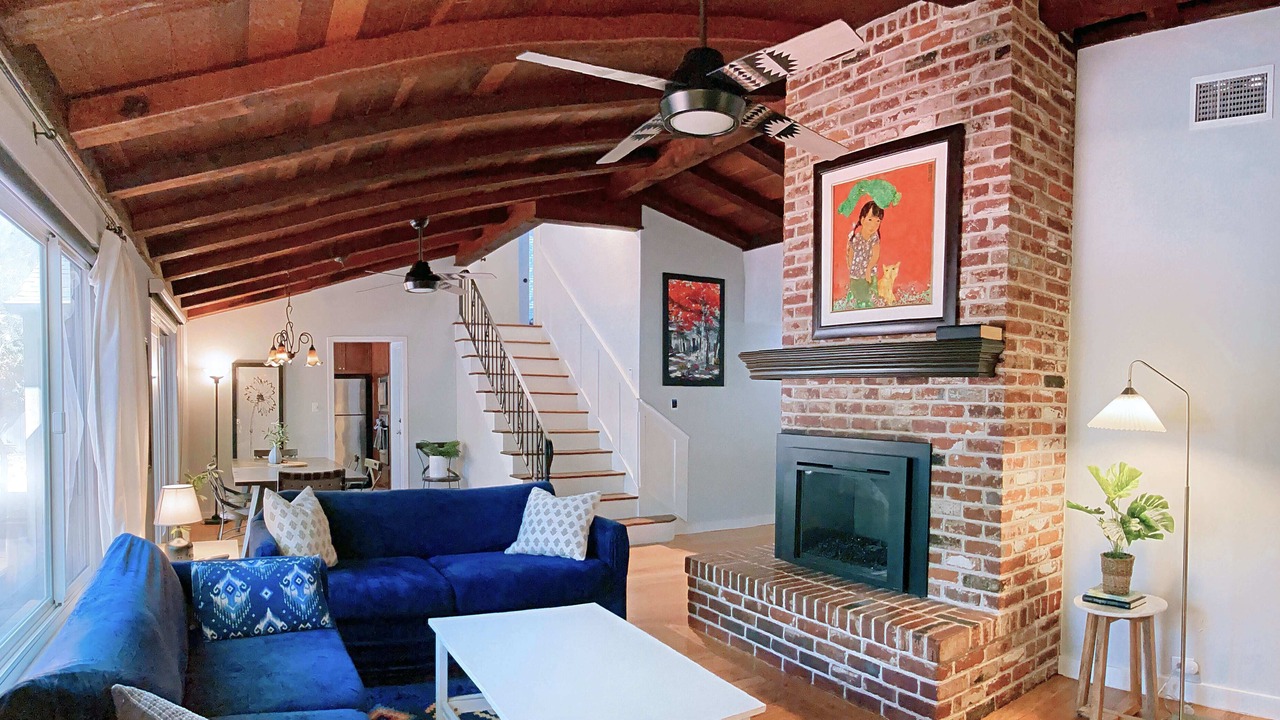 Photo of Livingroom in Arden-Arcade