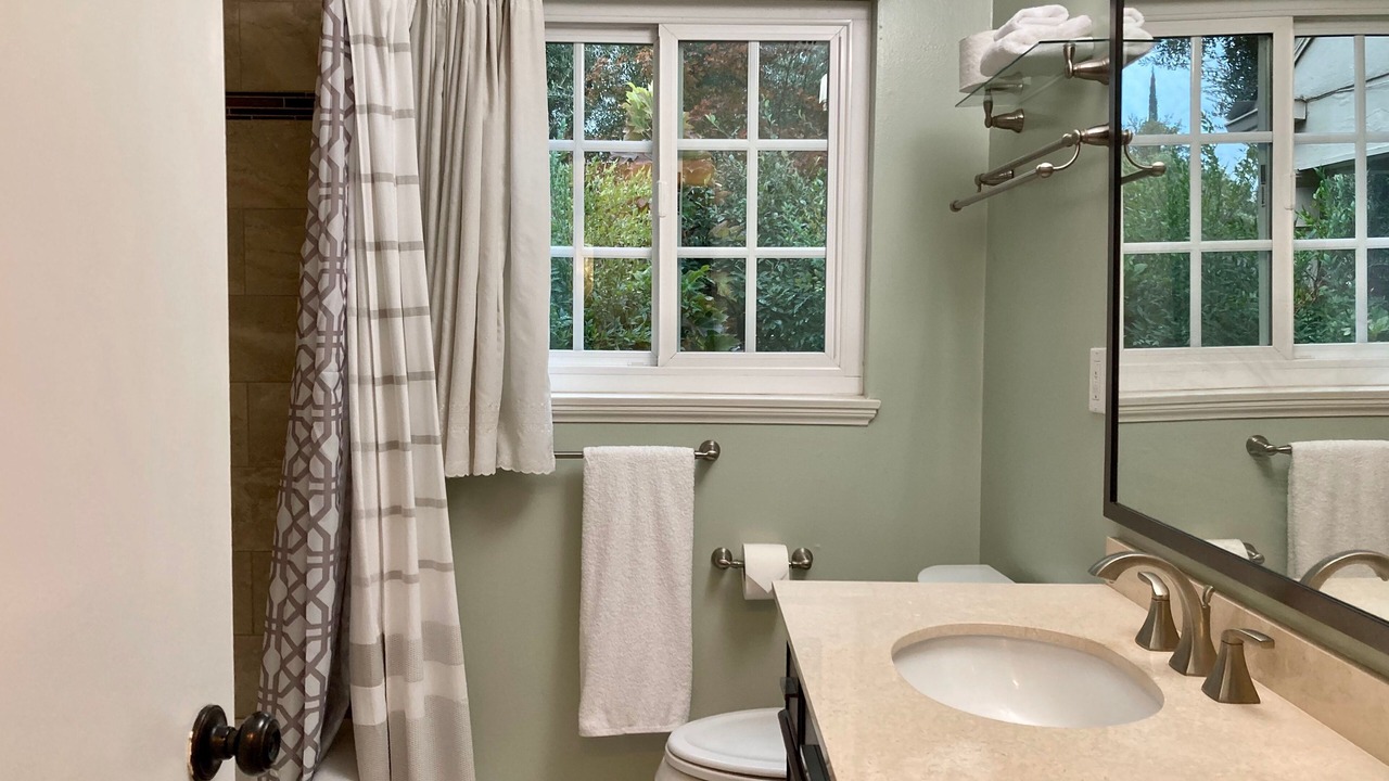 Photo of Bathroom in Arden-Arcade